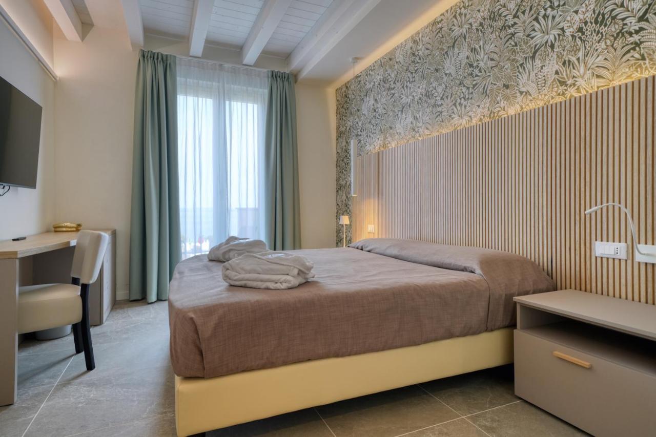 Palazzo Del Garda & 4*