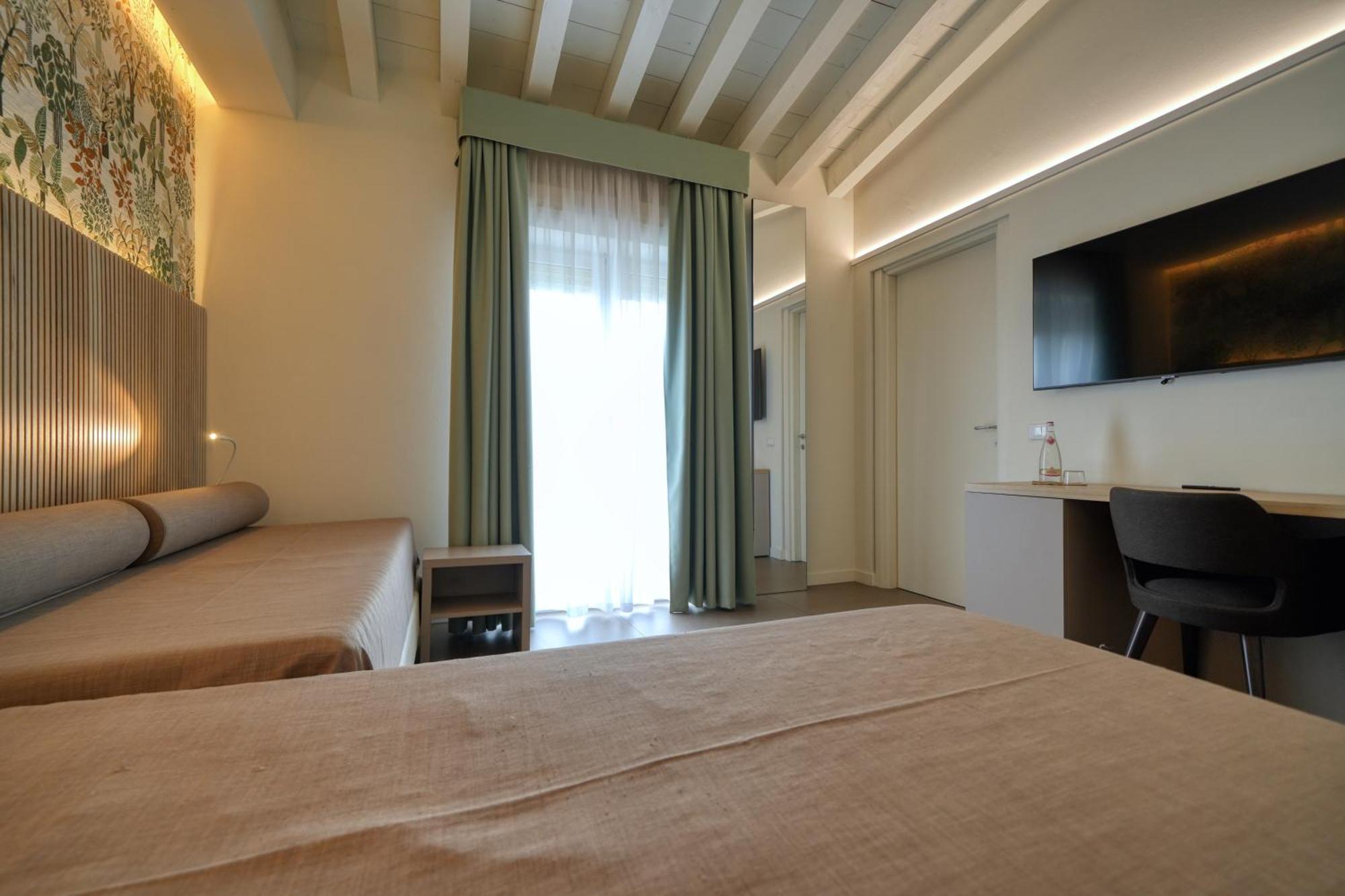 Hotel Palazzo Del Garda &