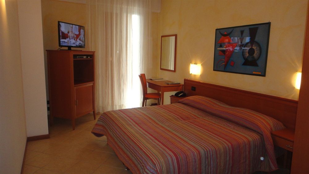 Palazzo Del Garda & 4* Desenzano del Garda