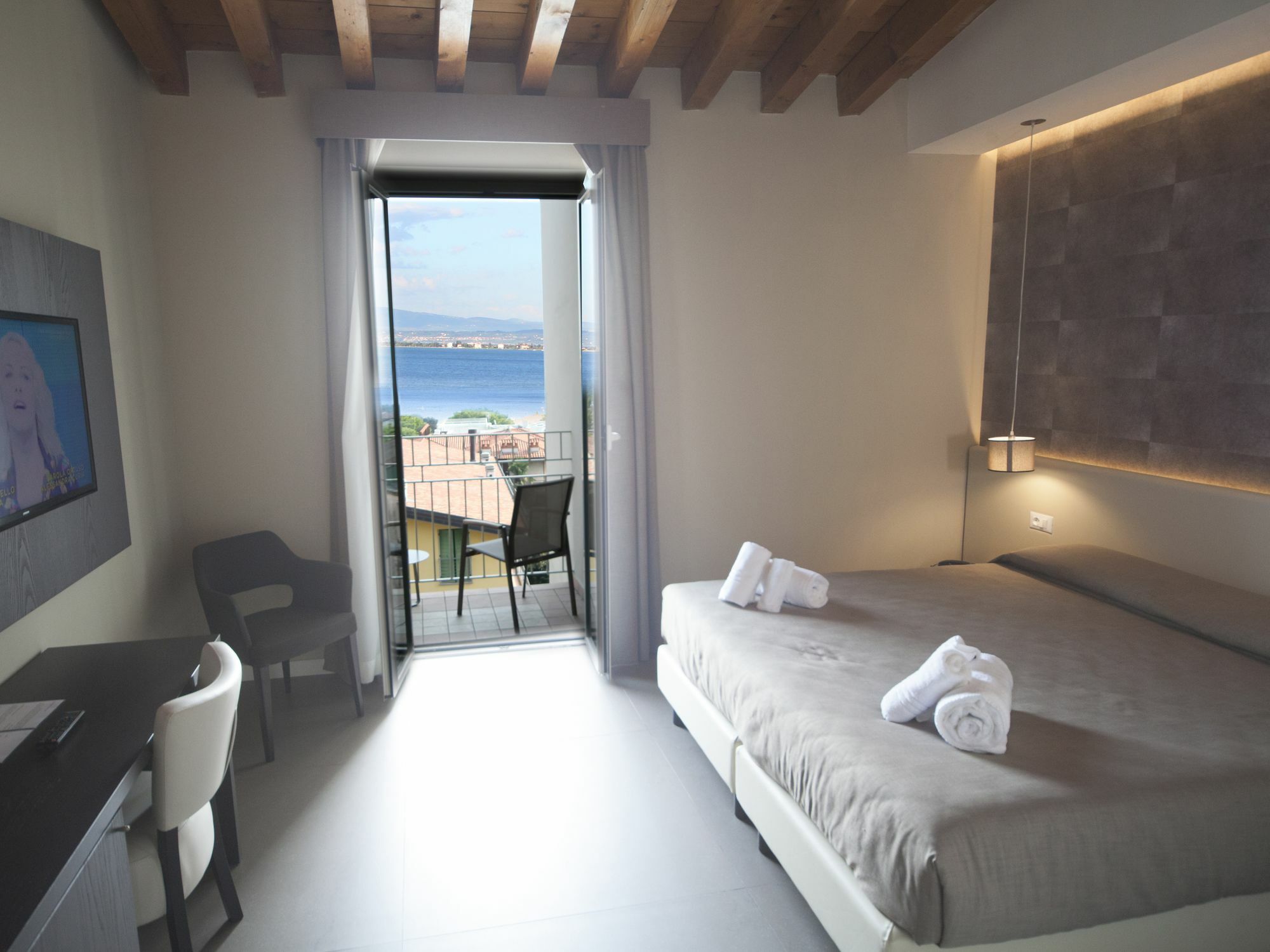 Palazzo Del Garda & Hotel Desenzano del Garda