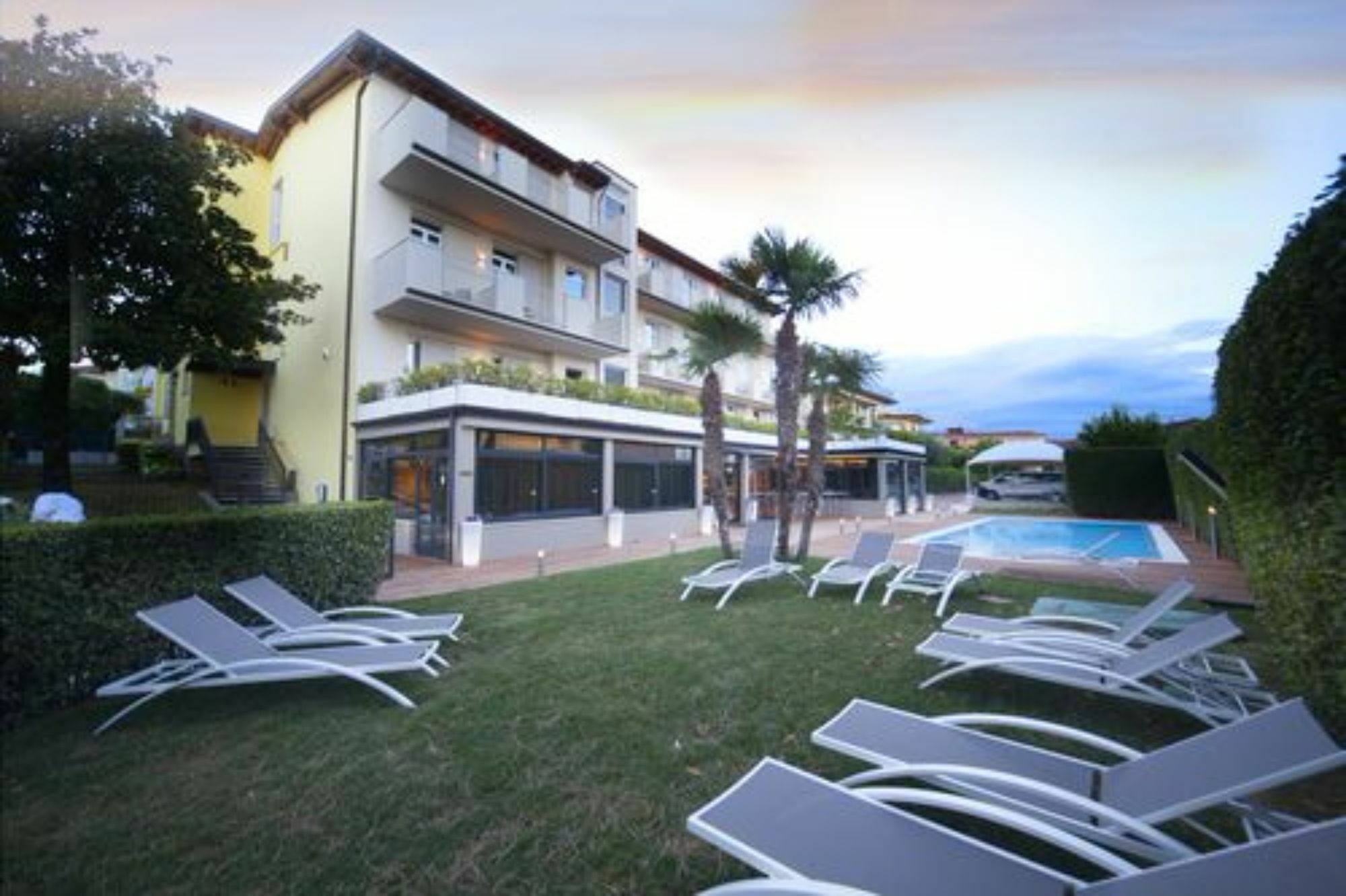 Hotel Palazzo Del Garda &